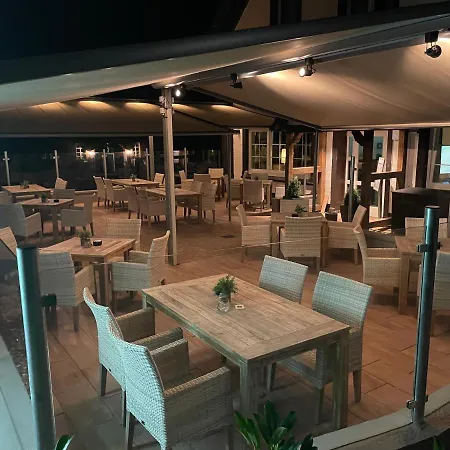 Doetlinger Hof 호텔